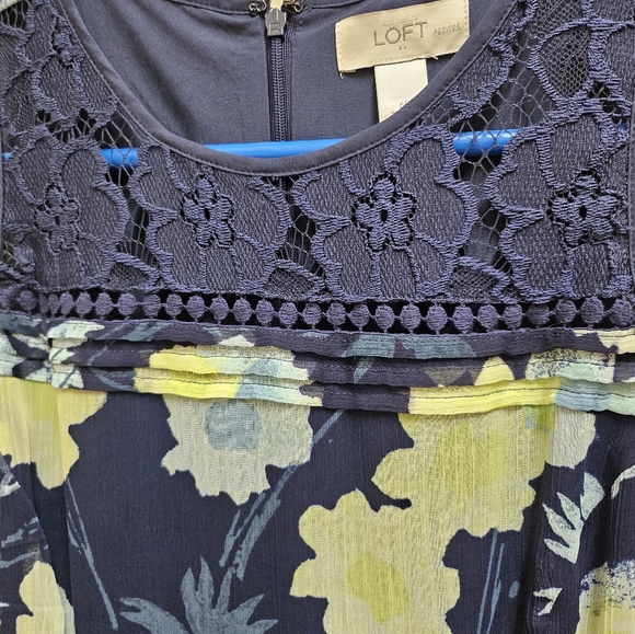 Loft Dress NWOT - Picture 2 of 5